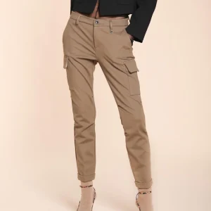 Chile City pantalon cargo femme en jersey technique slim fit ①