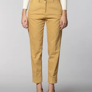 New York Carrot pantalon chino femme en coton et laine carrot fit ①