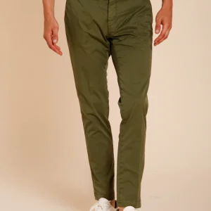 Milano pantalon chino homme en gabardine stretch extra slim fit ①