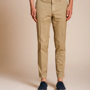 Milano pantalon chino homme en gabardine stretch extra slim fit ①