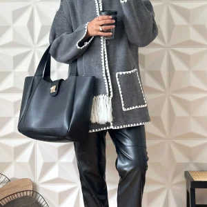 Gilet en maille de qualité supérieure avec écharpe intégré - Gris