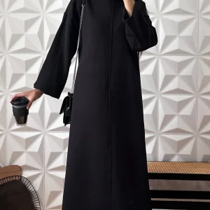 Robe longue molletonnée à Col montant et Emmanchures basses - Noir