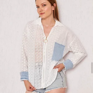 Chemise Blanche avec tissu perforé