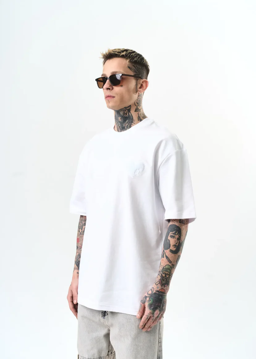T-shirt oversize brodé cœur - Hallstarz - Puzzle – Image 5