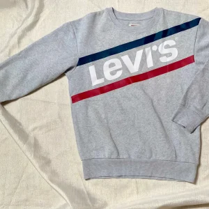Pull Fille 10 ans Levi's - Gris à Paillettes Argentées
