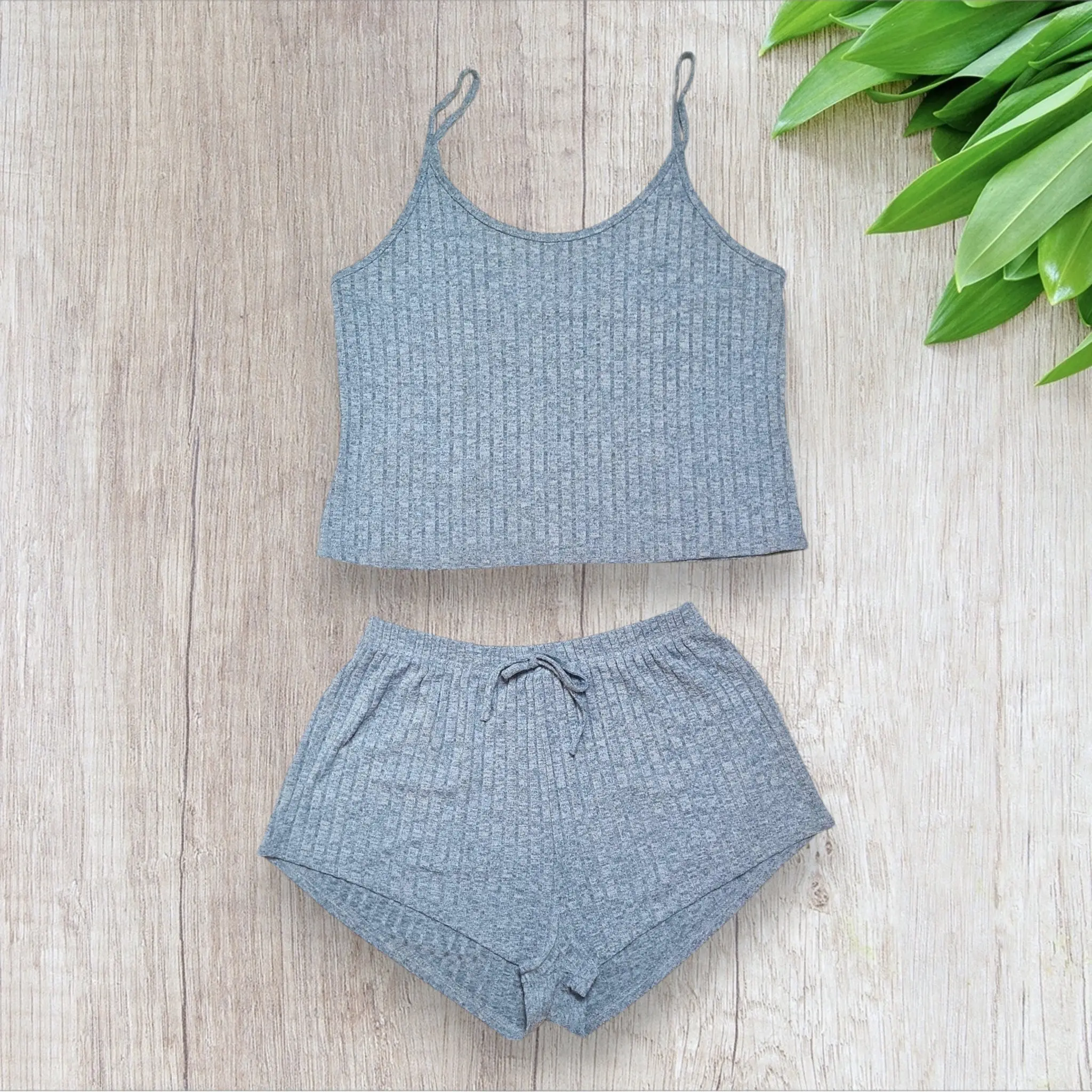 Pyjama 2 pièces femme–Shein taille XL | Débardeur & shorty | Gris ou bleu moucheté