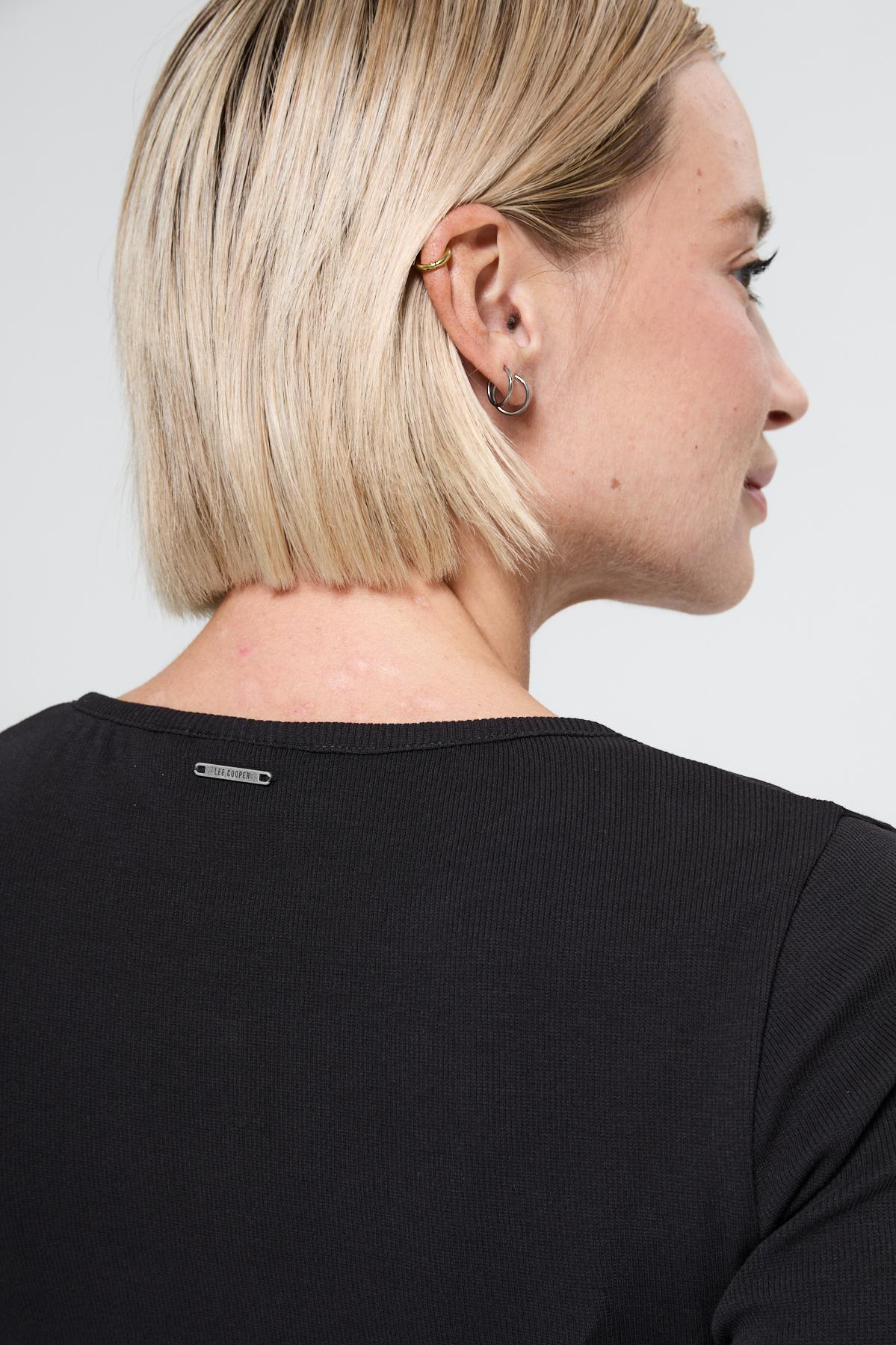 T-shirt Amui Black – Image 3