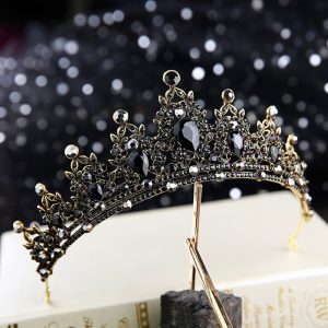 Diadème Royal Aux Joyaux Noirs