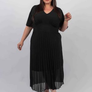 Robe longue plissée cintrée noire
