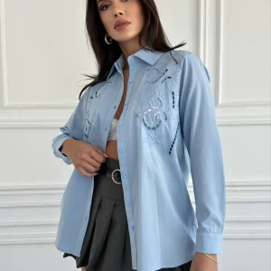 Chemise en chambray Bleu Ciel avec Broderie Détaillée