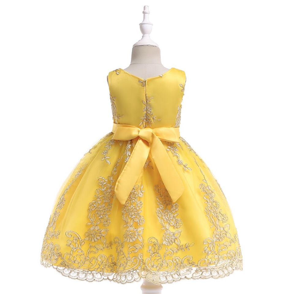 Robe Jaune Princesse avec Broderies – Image 2