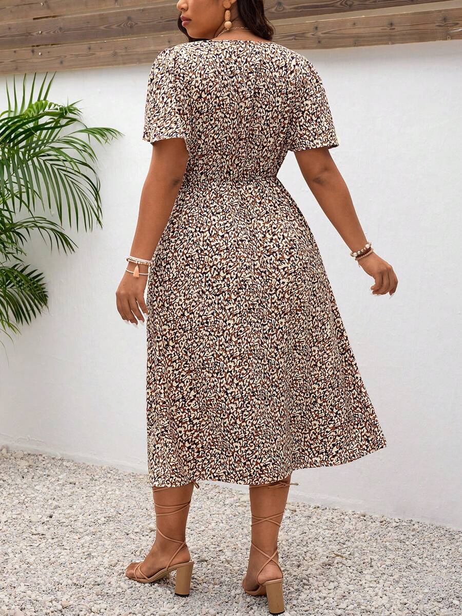 SHEIN GRANDE TAILLE (52/54) – Robe d’été bohème imprimée à col V et fronçage avant – Image 2